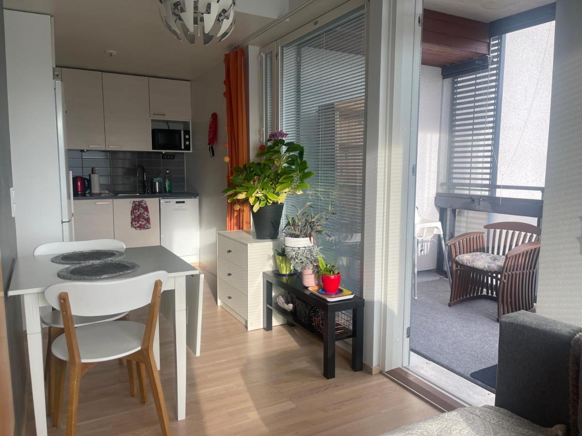 The Wildflower Apartment Turku Bagian luar foto