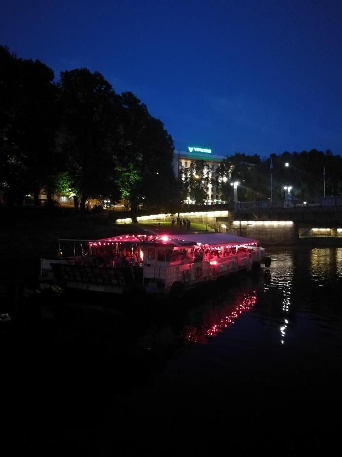 The Wildflower Apartment Turku Bagian luar foto